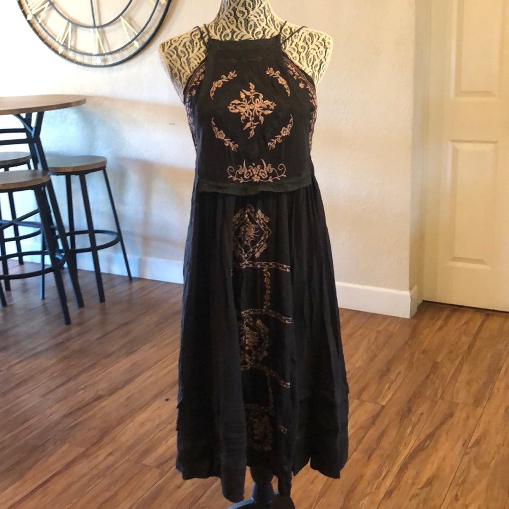 Embroidered Fable Midi Free People Midi Dress XS